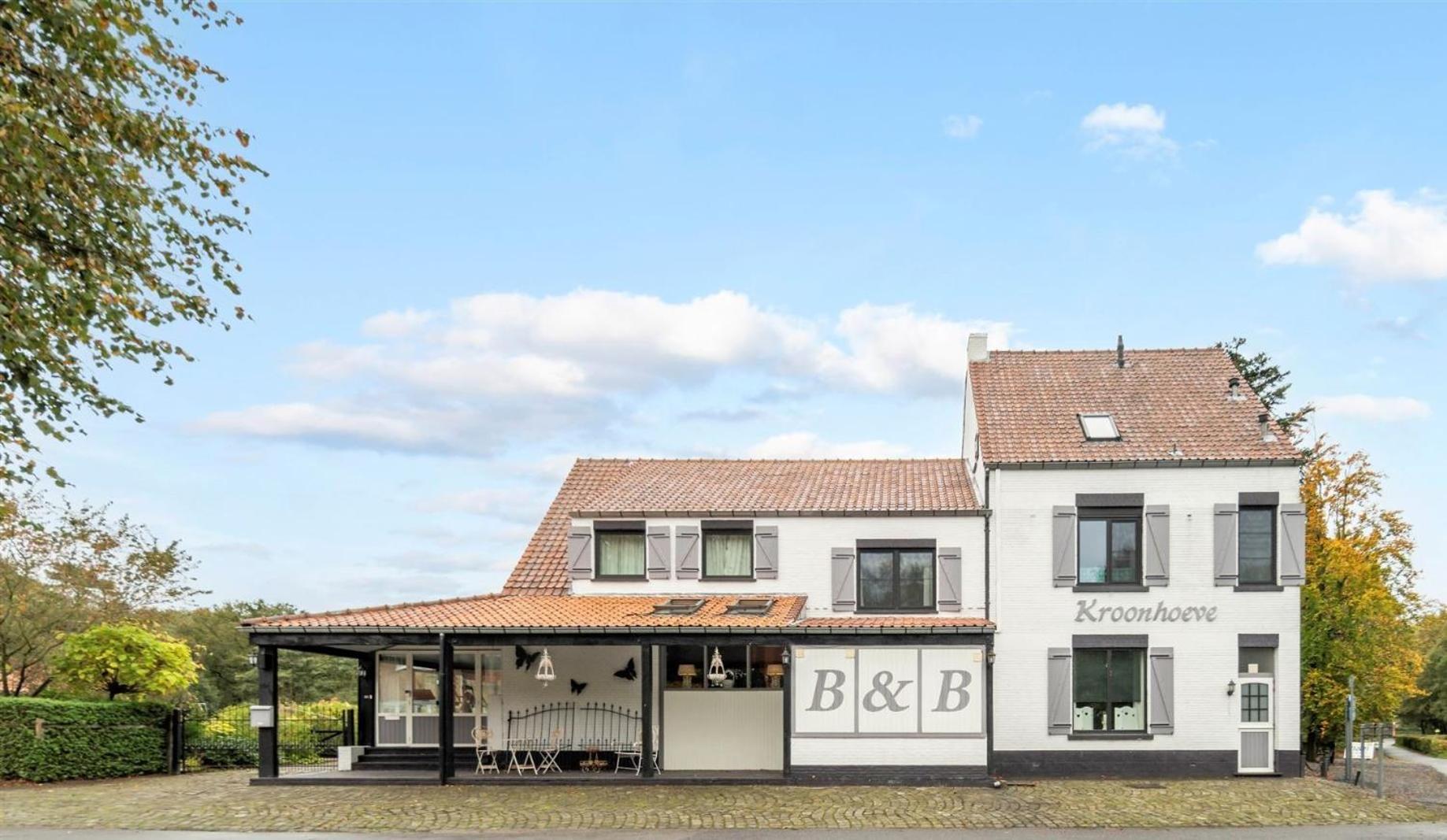 B&B De Kroonhoeve Беринген Екстериор снимка