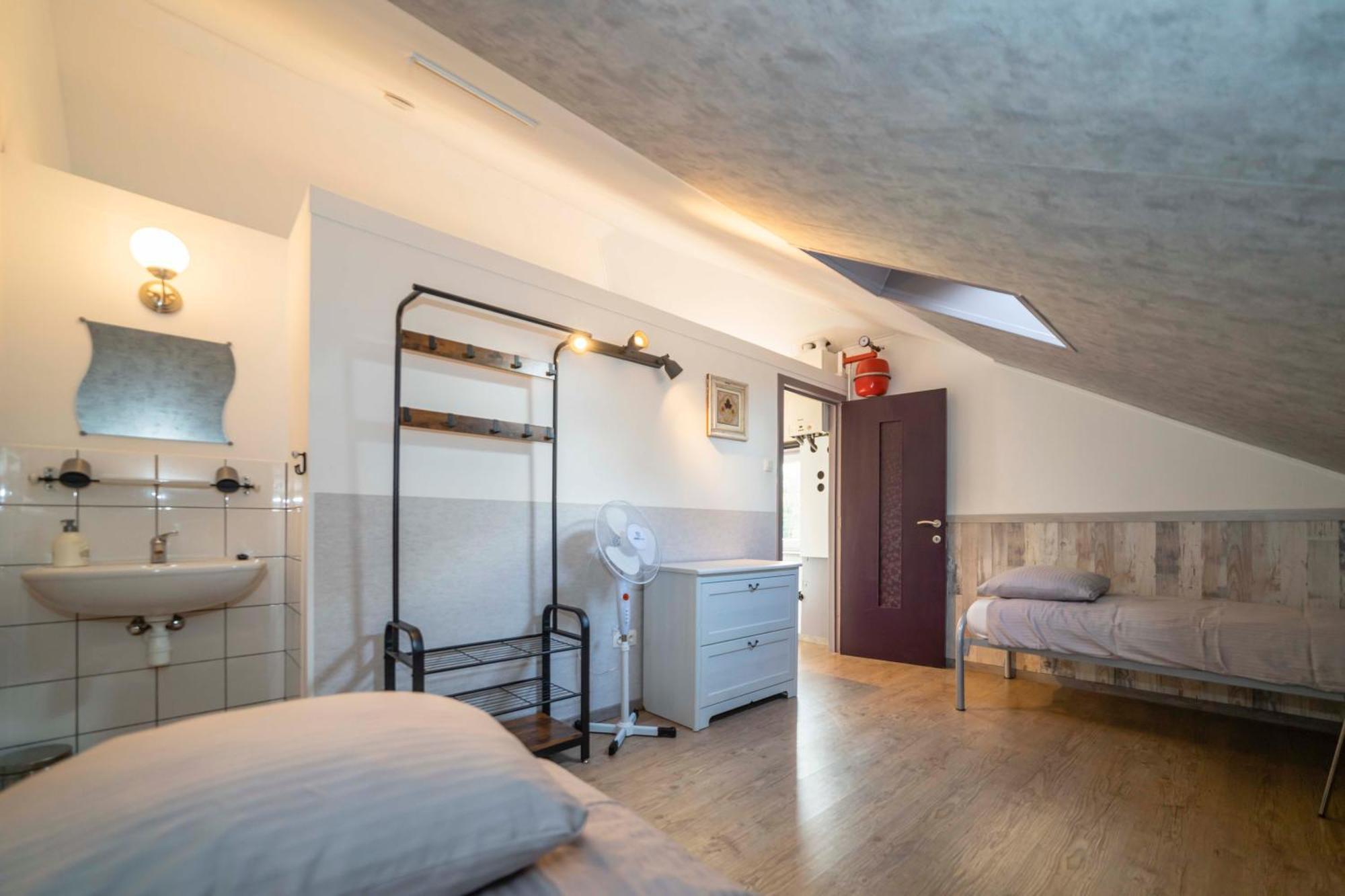 B&B De Kroonhoeve Беринген Екстериор снимка